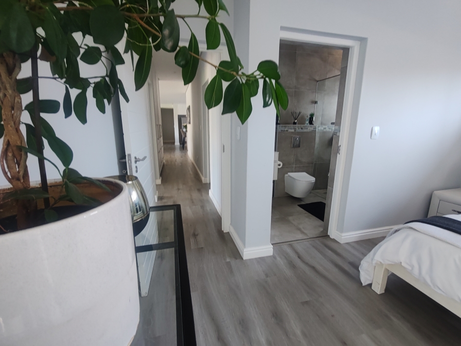 4 Bedroom Property for Sale in Langebaan Country Estate Western Cape